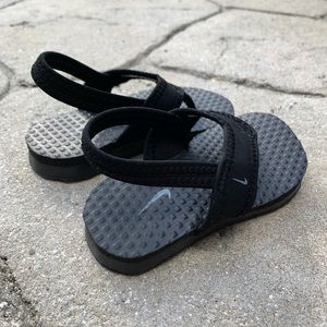 6c nike sandals